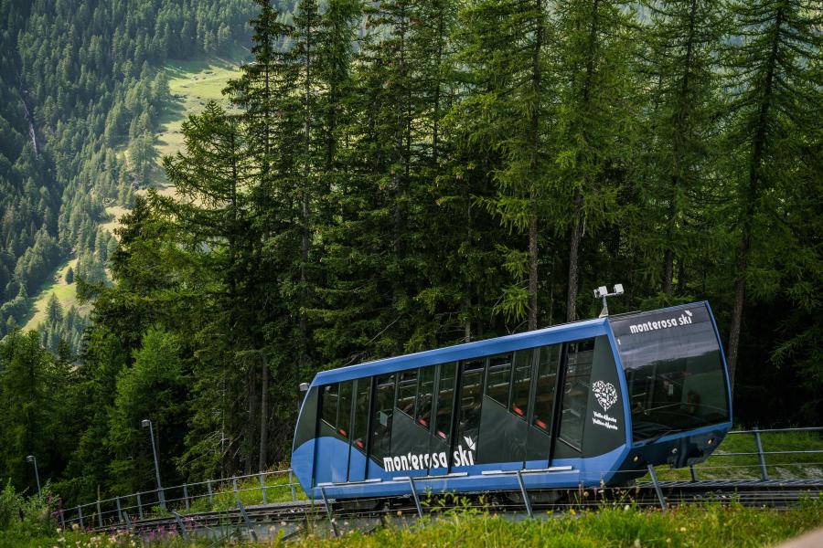 14 - Funicolare Frachey-Alpe Ciarcerio