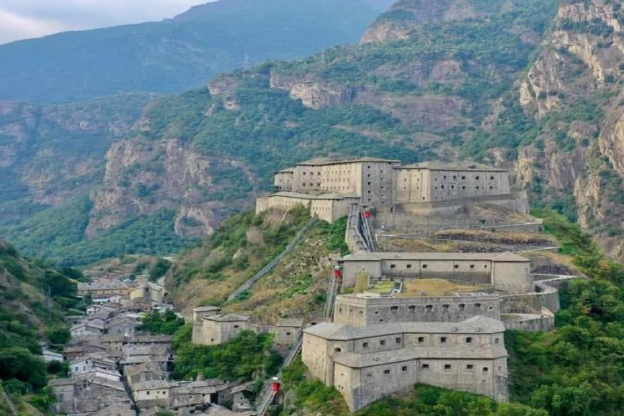 Conferenza - Ghiacciai e diritto: nuove regole per un bene comune compromesso dal cambiamento climatico