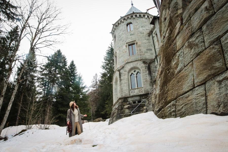 A caccia di tesori con Charlotte al Castel Savoia