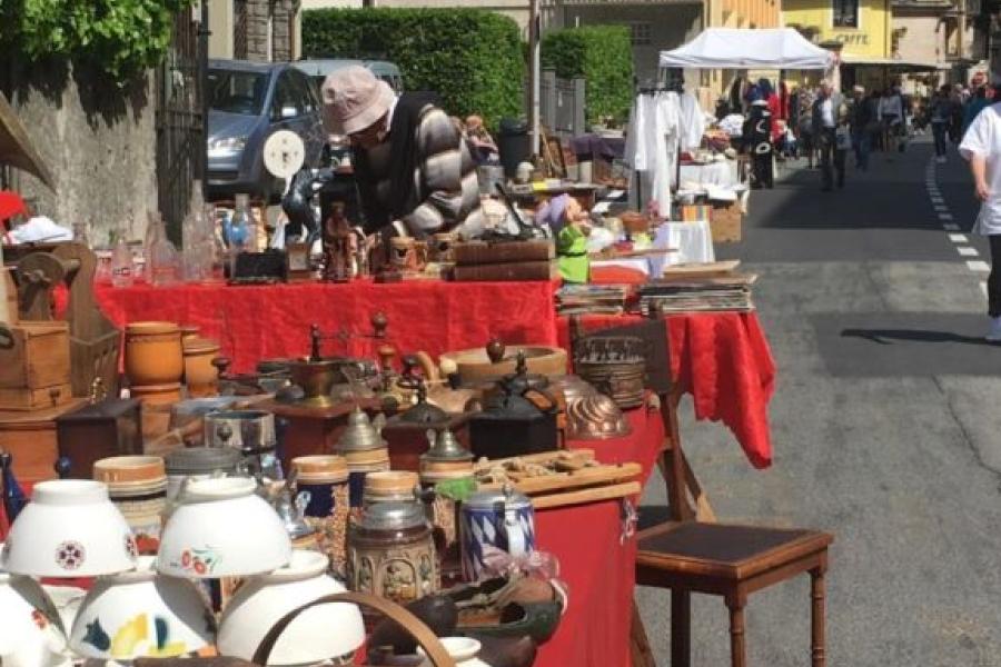 Mercatino dell’occasione e dello scambio