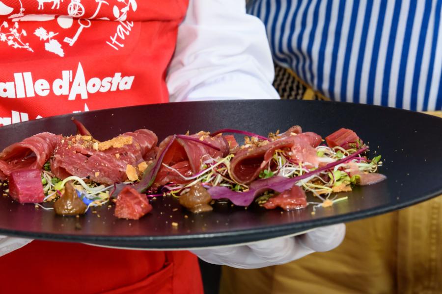 Marché de produits du terroir et show cooking