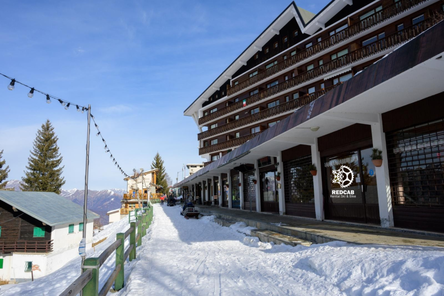 red cab alpe di mera