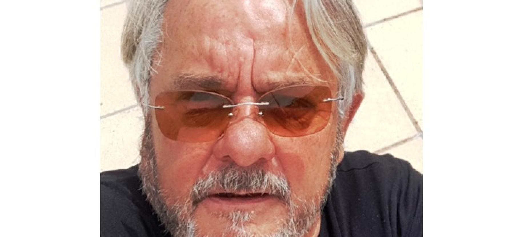 Colori allo specchio: mostra personale di Frezio