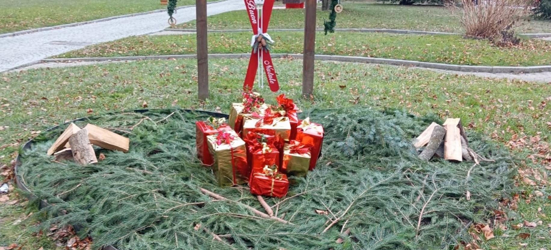 Mostra di presepi artigianali