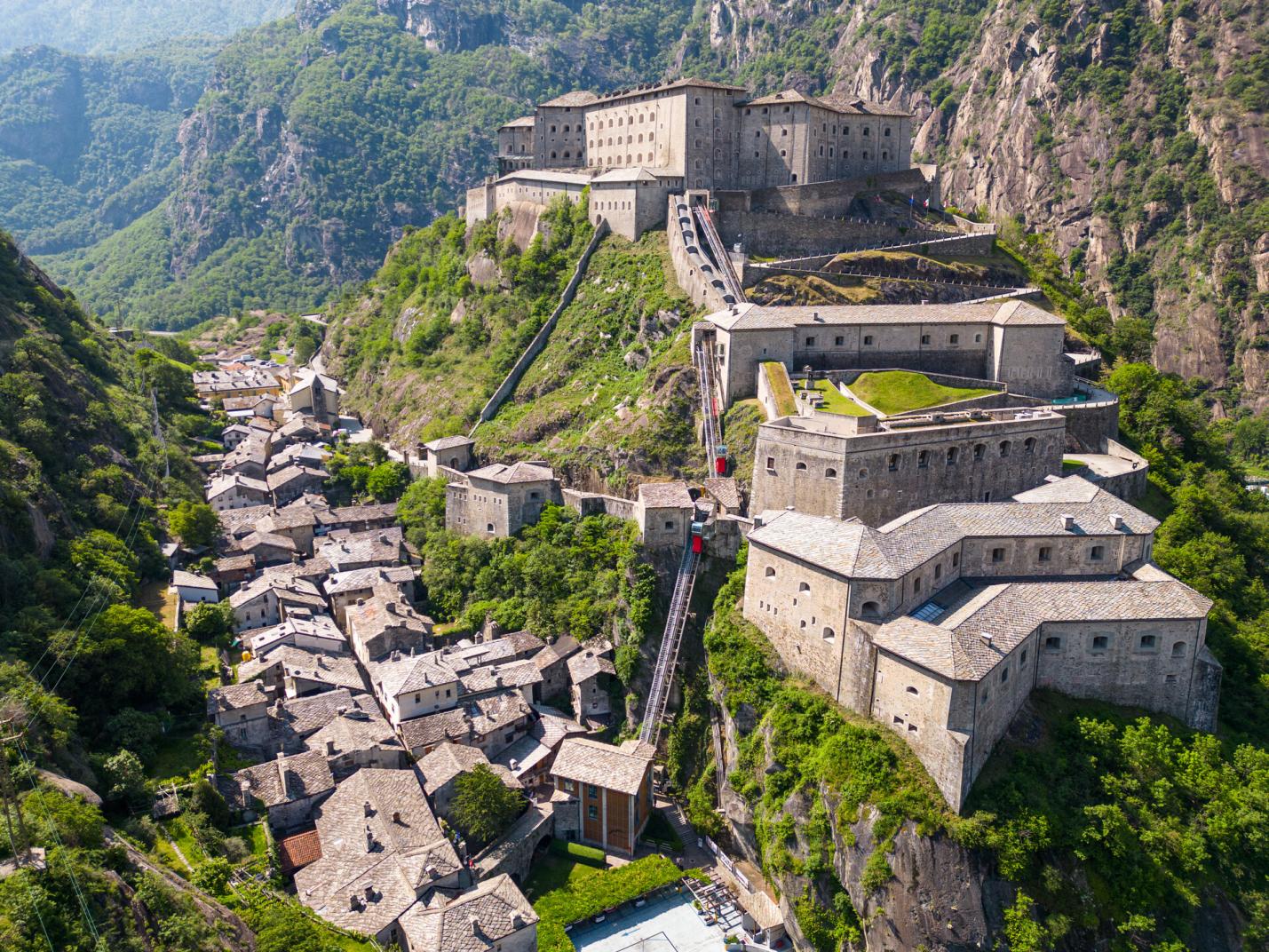 Borgo diVino a Bard