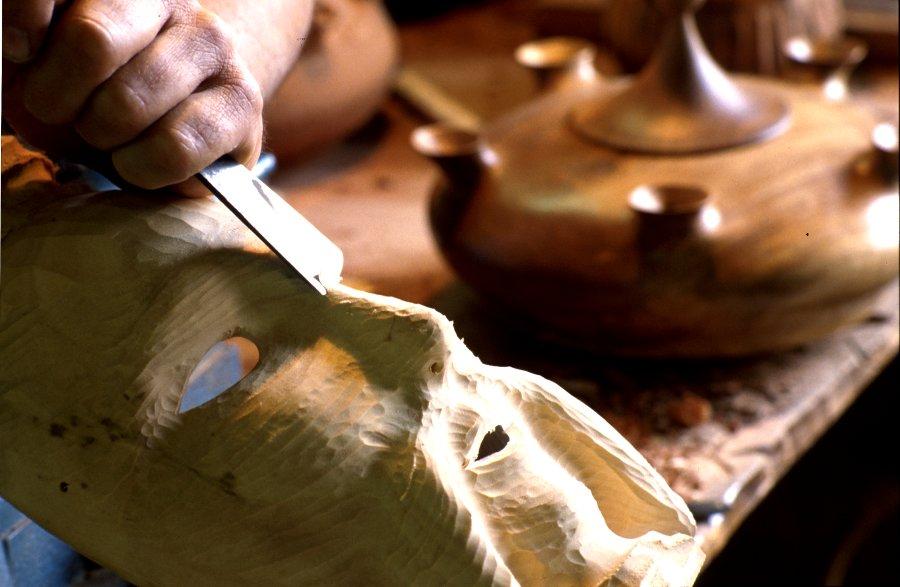 In a Glass: mercatino dell'artigianato e degustazione di vini