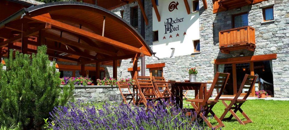 Le Rocher Hotel