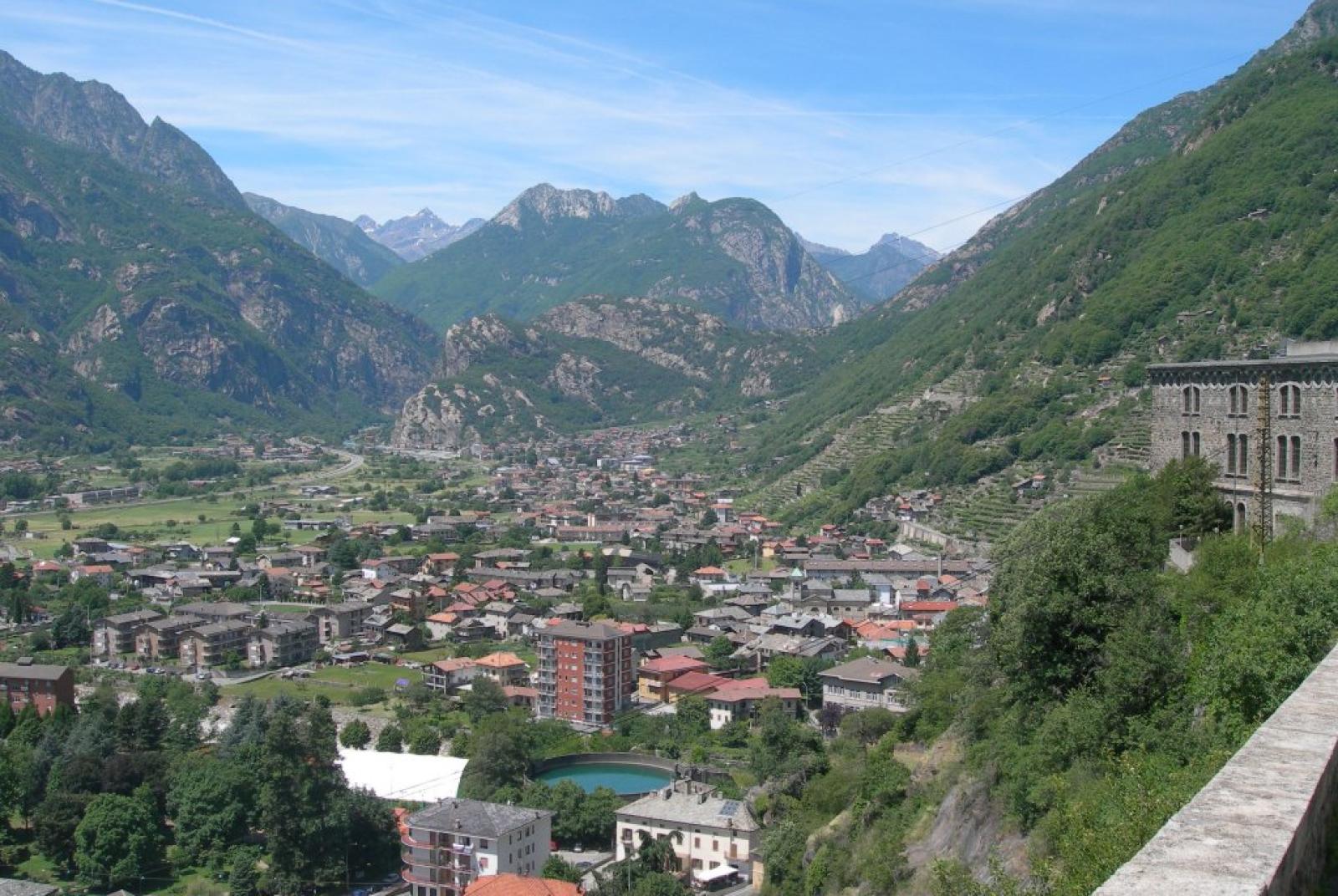 Panorama di Pont-Saint-Martin Fête à Le Cascine