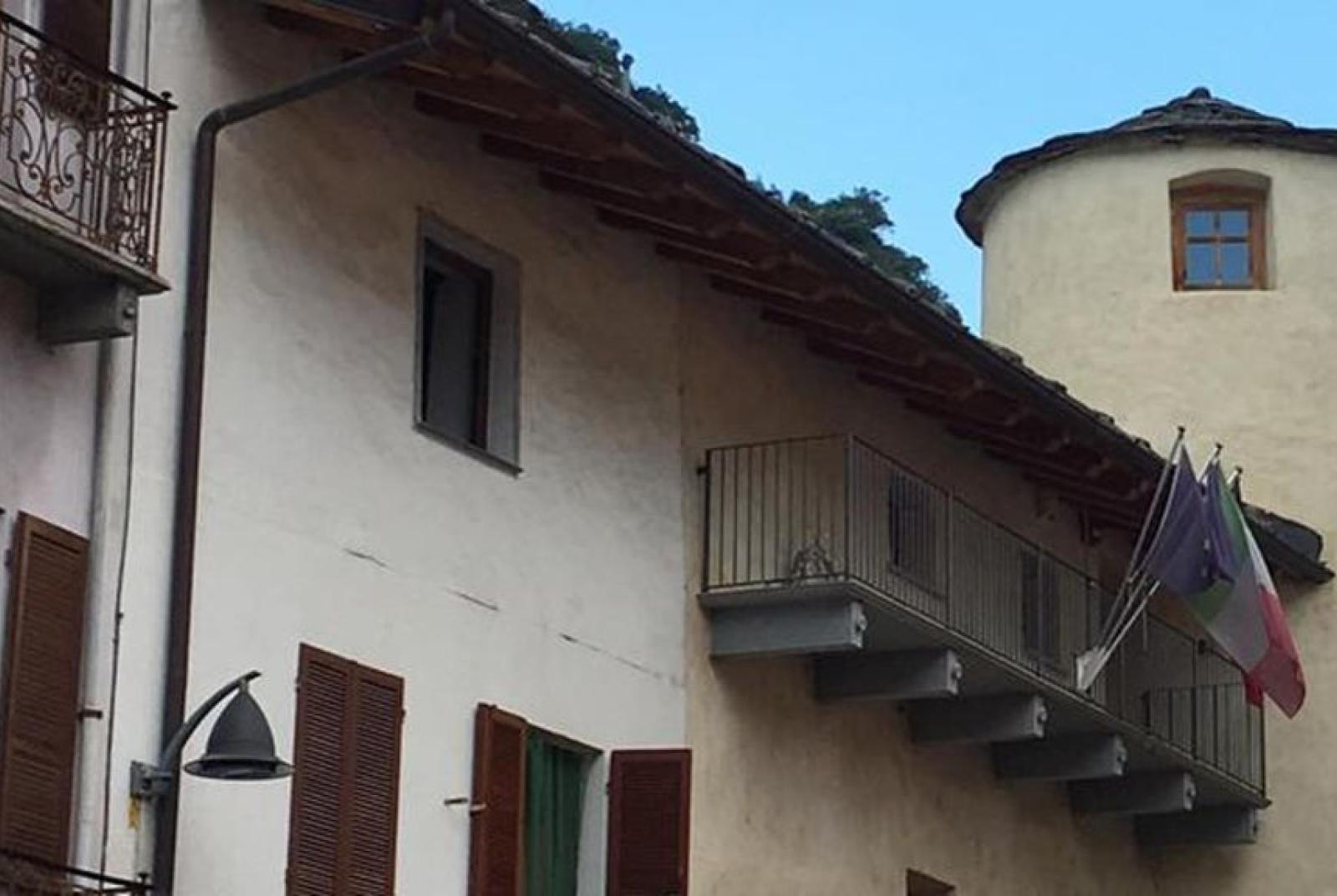 Esposizione a Maison La Tour