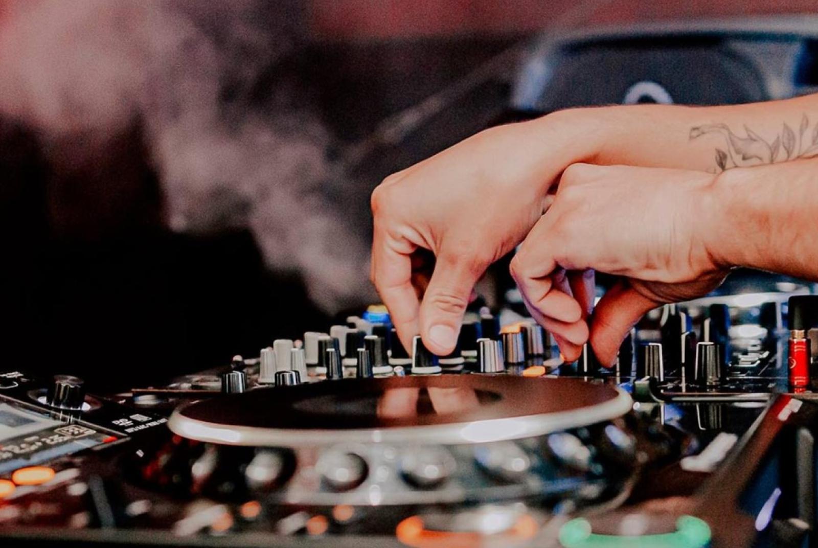 Après Ski Re.served