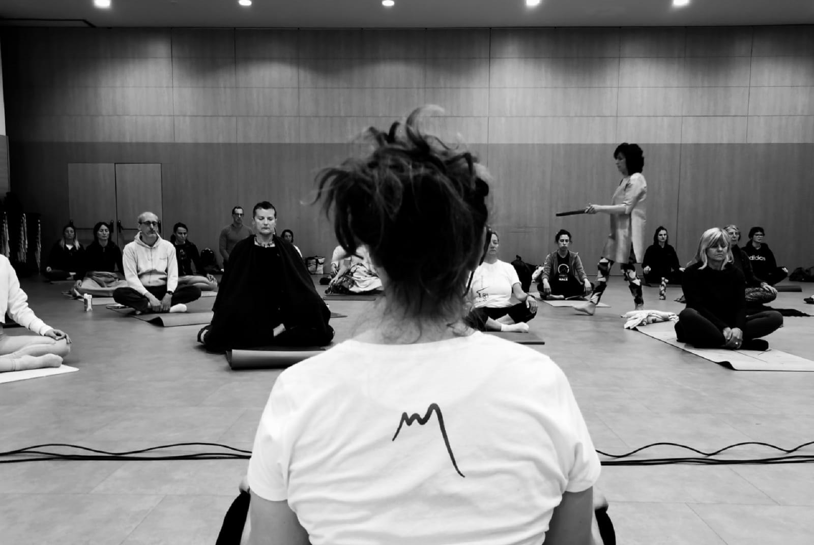 YIN YOGA E MUSICA  Yin Yoga e musica