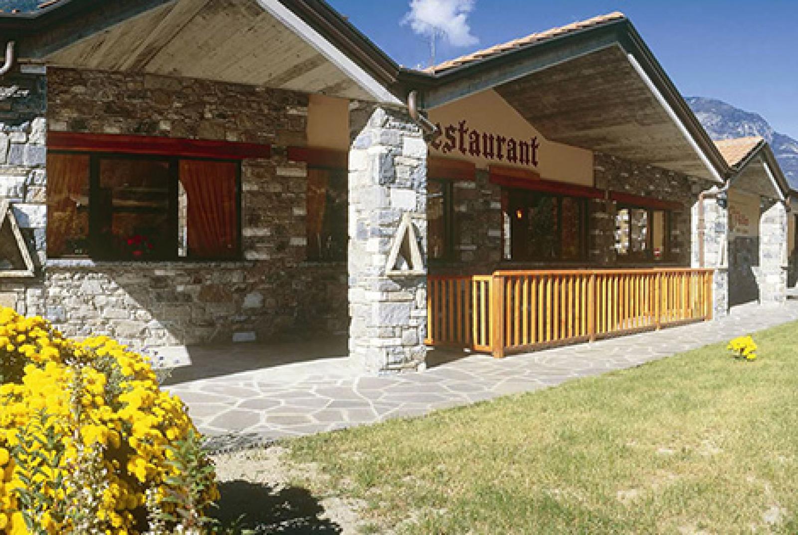 ESSENZA HOTEL